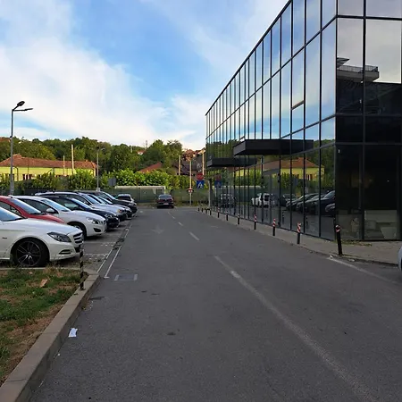 Apartament Oasului 86-90 *